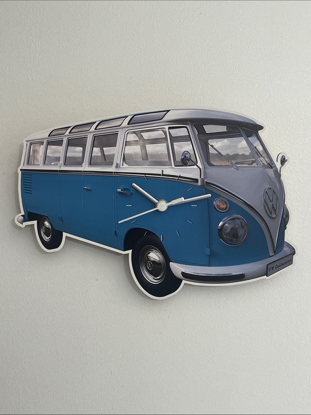 Volkswagen Bus Retro Wall Clock